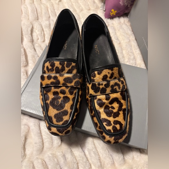 Vionic Shoes - Vionic Leopard and Black Loafers